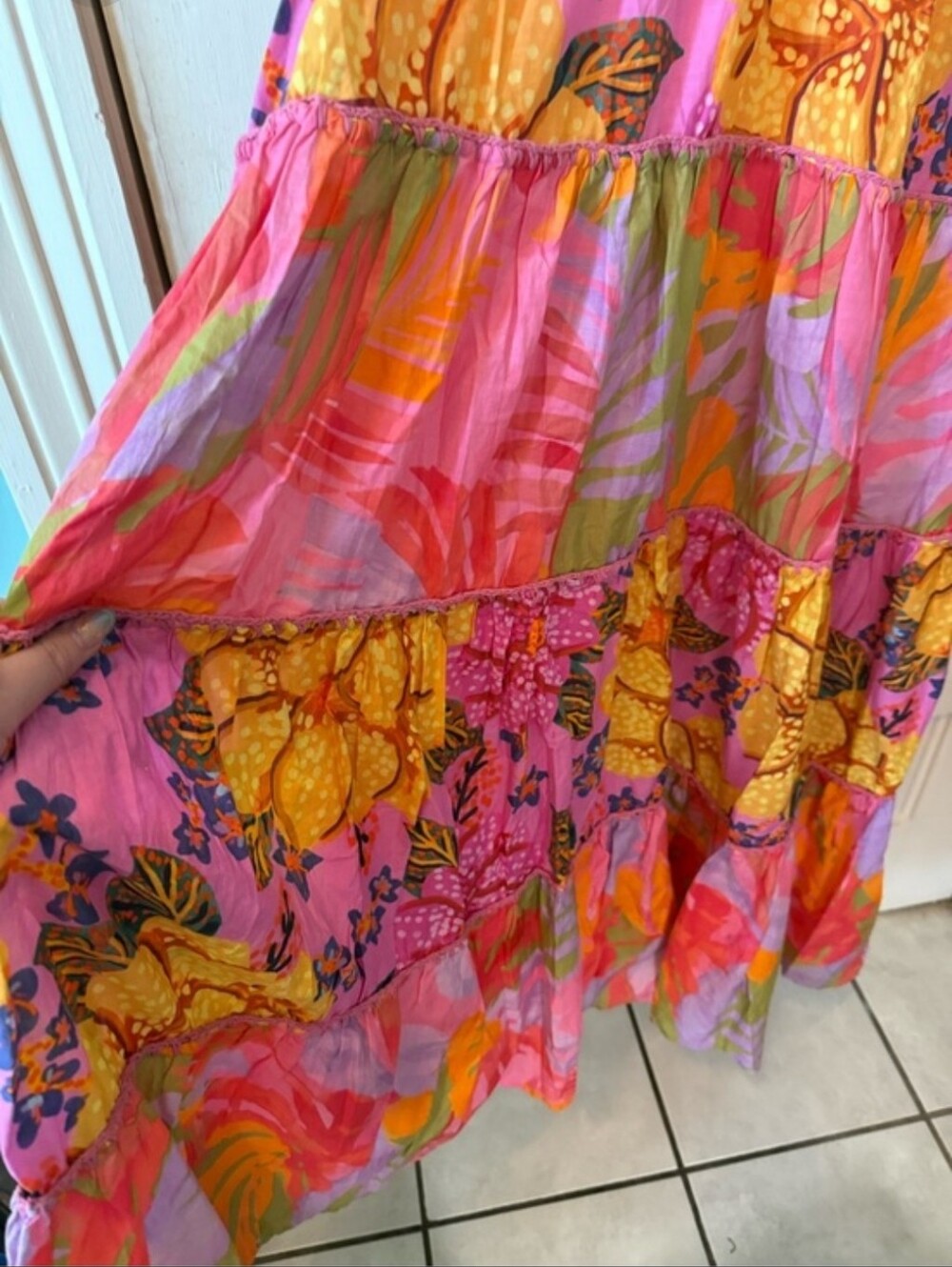 Farm Rio Gorgeous Tropical Pink & Yellow Tiered Maxi Sundress Large - Picture 3 of 8